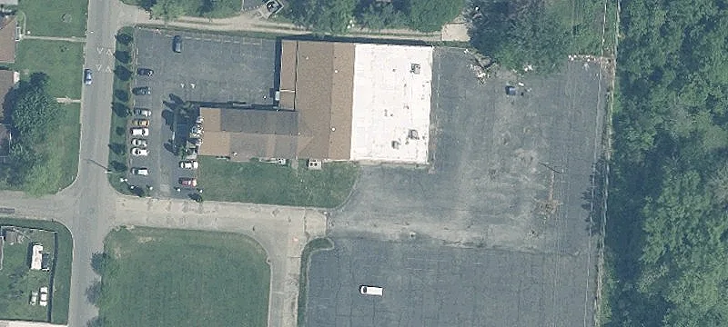 Fully Occupied Church on 4 Acres