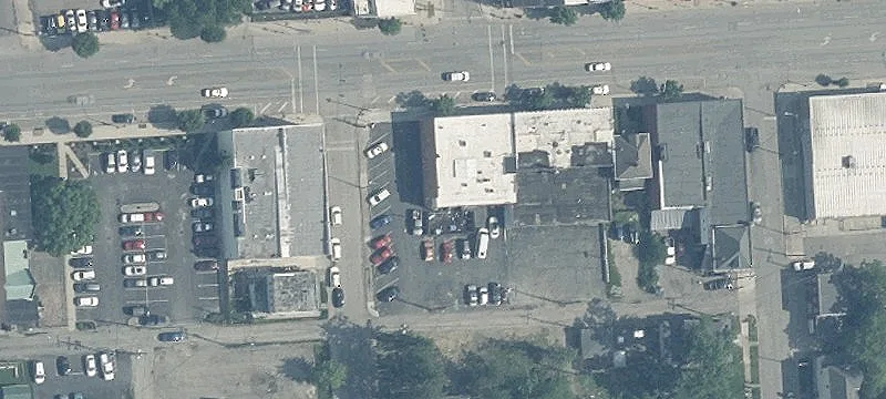 Mixed-Use Building on Broad Street