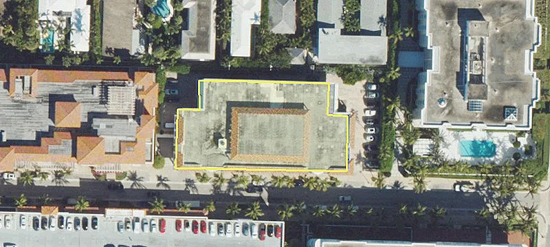 Prestigious Palm Beach Office/Retail Building