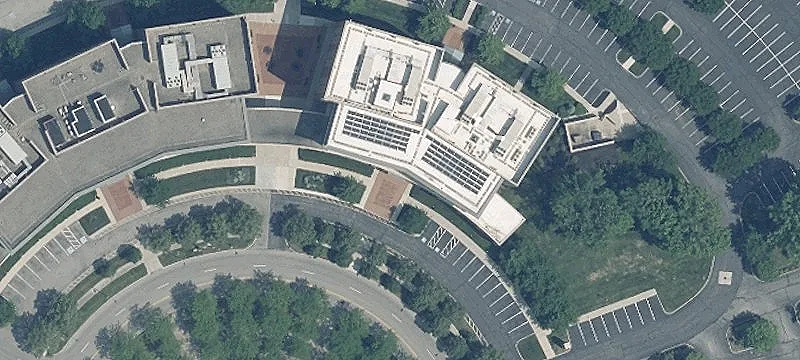 Class A Office Building Near Easton