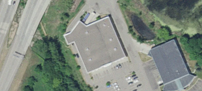 Lakeville Retail Space For Sale