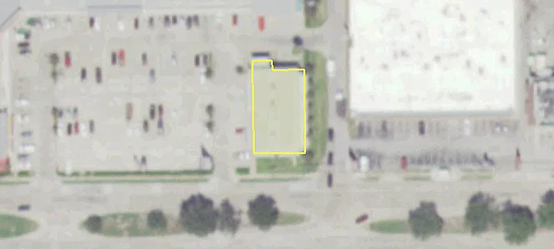 Retail Space in Houston Center