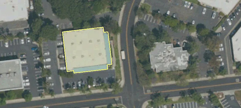 Freestanding Office Building in Irvine