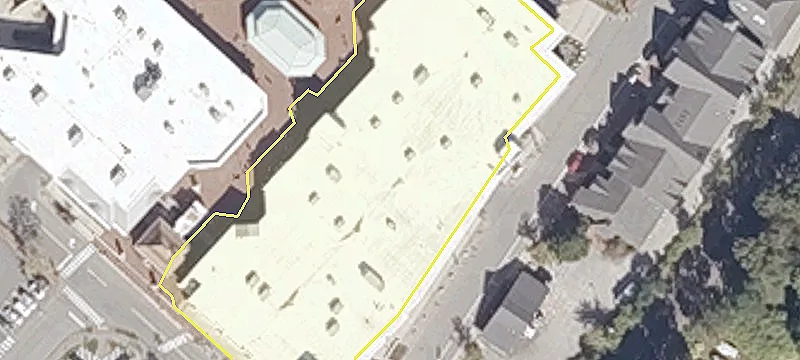 Freeport Village Retail Space