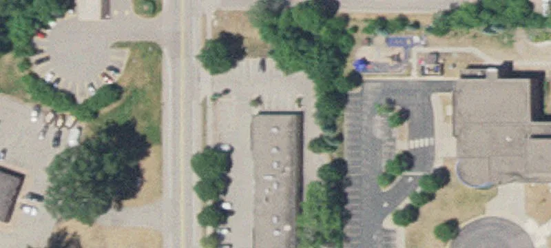 Versatile Retail/Office Space Available