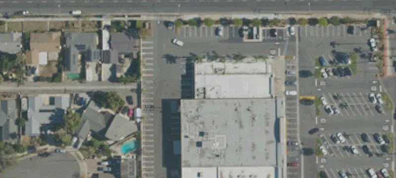 Retail Space in Huntington Beach