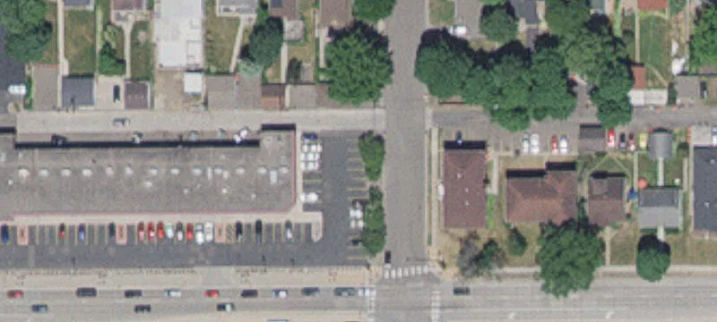 Retail Space at Snelling/Larpenteur Intersection