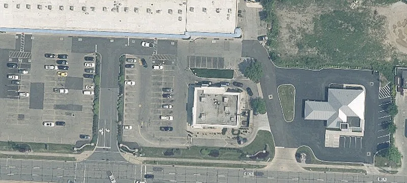 Retail Space on Bethel Road