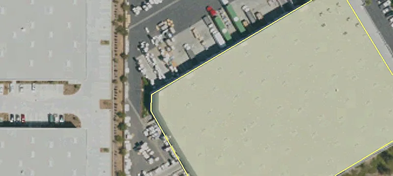 Freestanding Building with Truck Court
