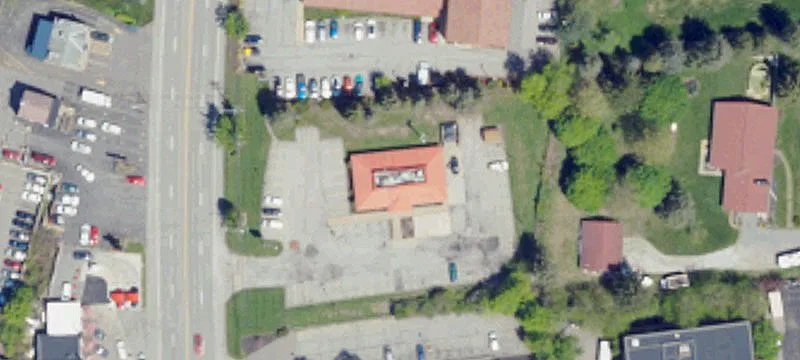 Retail Building Near University