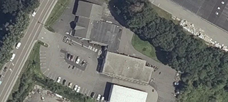 Prime Retail Space on Riverside Street