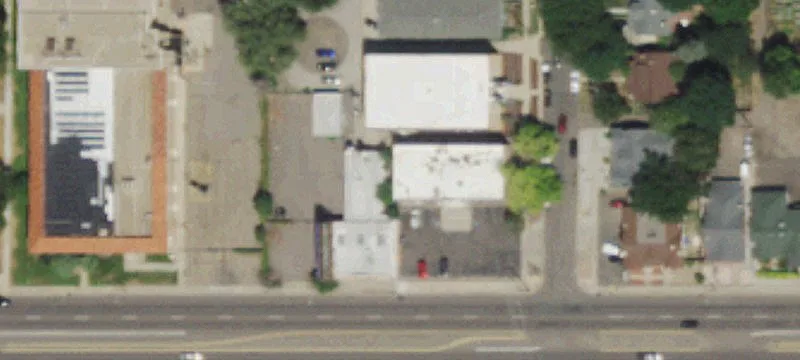 Versatile Flex Building with Fenced Yard
