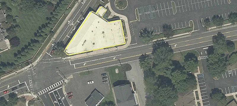 Office/Medical Complex Near Shopping