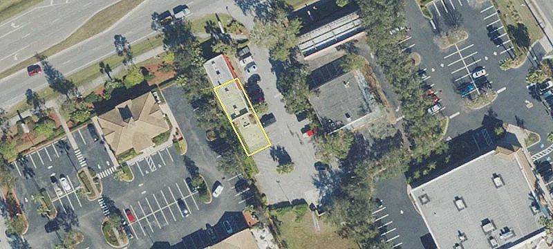 Retail Space Near High Traffic