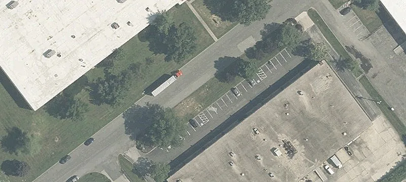 Warehouse/Flex Unit Near I-295