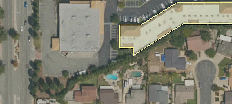 Retail Space on Arrow Highway