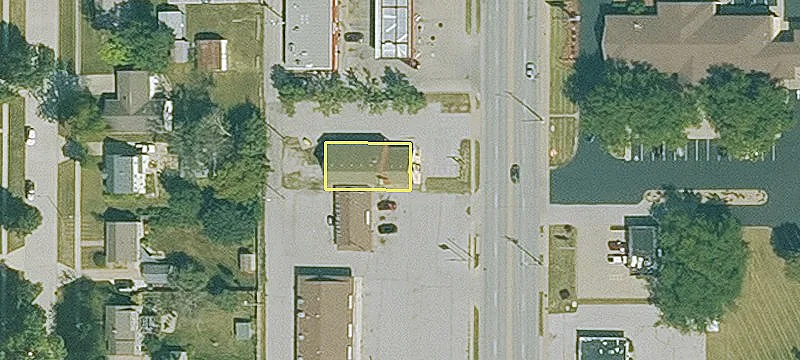 Five-Level Commercial Building For Sale