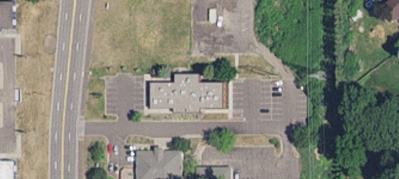 Updated Office Building Near I-494