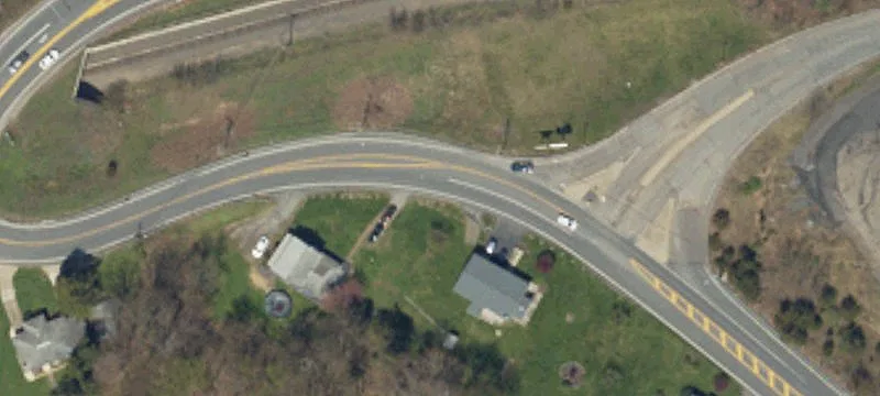 Weis Markets Anchored Shopping Center