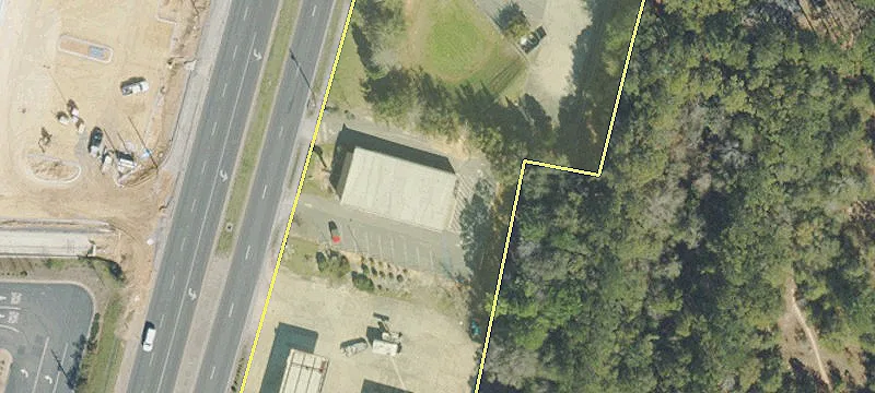 Crestview Retail Opportunity on Ferdon