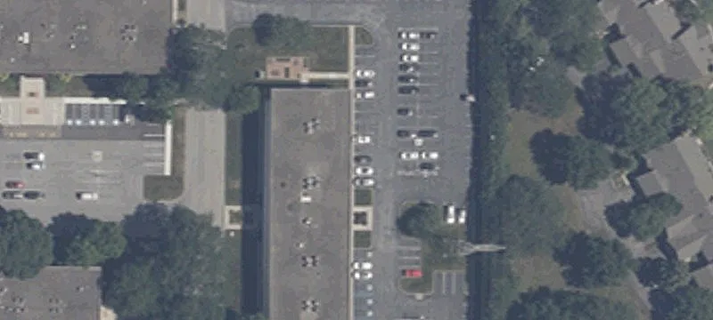 Well-Maintained Building with Central Location