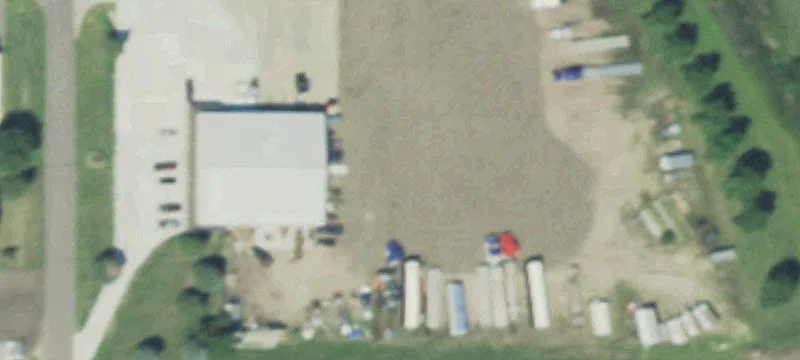 Warehouse with Crane and Visibility