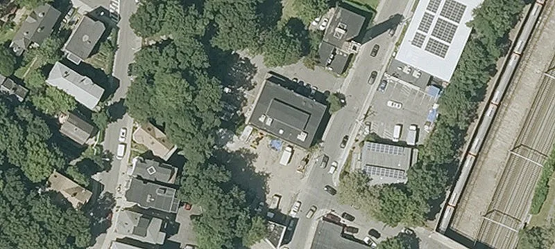 Functional Commercial Property with Parking