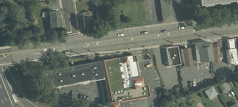 Retail/Office Space Near Garden State