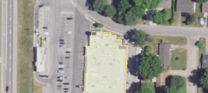 Upscale Retail Strip Center