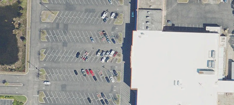 Winn-Dixie Anchored Shopping Center