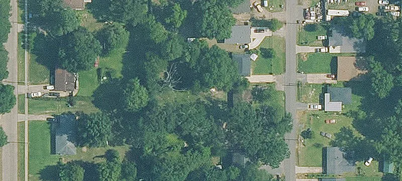 Hearne Avenue Community Center For Sale