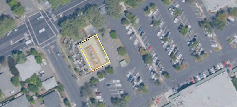 Neighborhood Shopping Center For Lease
