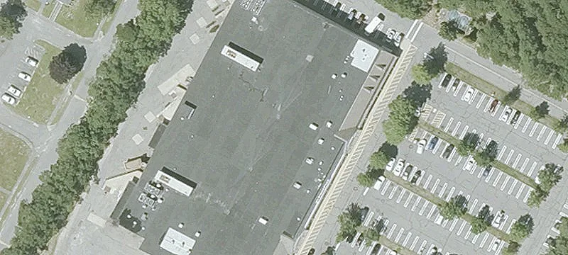 Grocery Anchored Retail Space Available