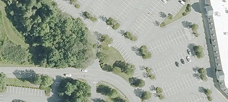 Retail Space in Prime Location
