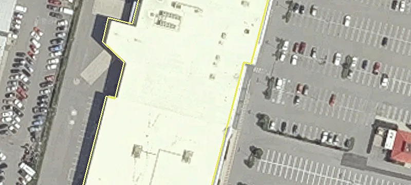 Retail Sublease in Westbrook Crossing