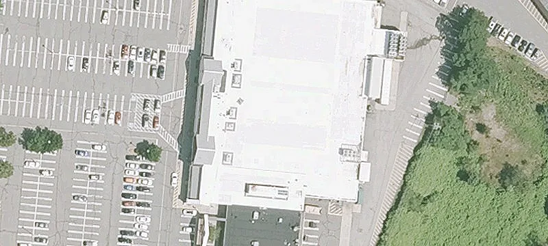 Retail Space with Bank Infrastructure