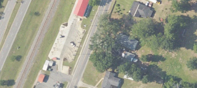 Freestanding Building on Highway 43
