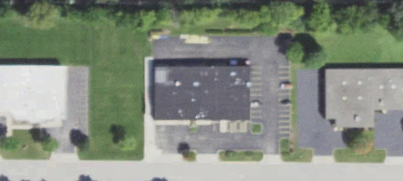 Free-Standing Building on Large Site