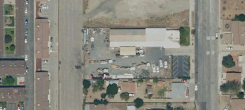 Office/Warehouse Contractor's Property For Rent