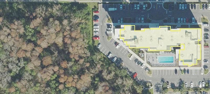 High-Traffic Commercial Investment Opportunity