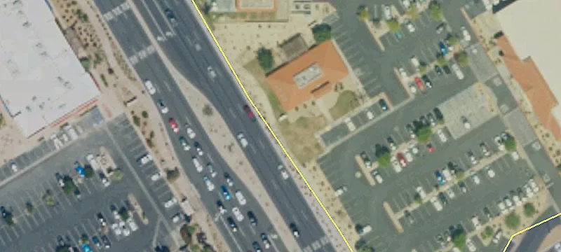 Palm Desert Retail on Highway