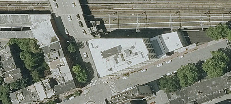 Retail Space Available For Rent