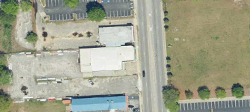 Versatile Commercial Building on Acreage