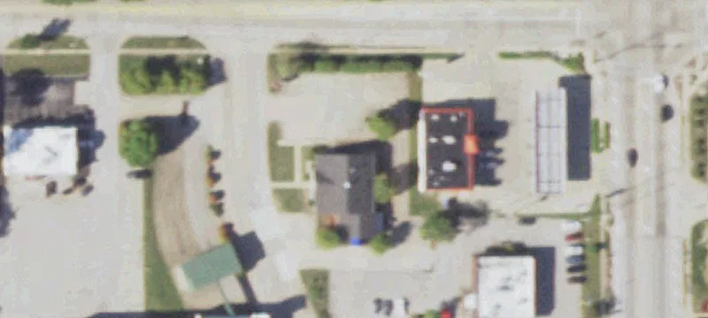 Urbana Office Building For Sale