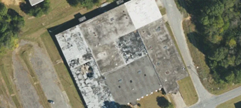 Spacious Industrial Facility on 10 Acres