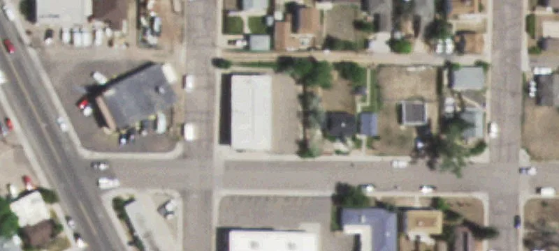 Versatile Commercial Building Near Downtown