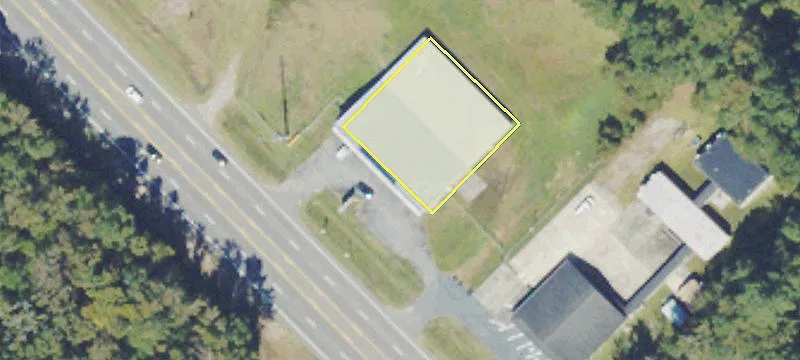 Versatile Commercial Property Near Fort Stewart