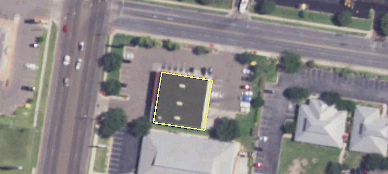 High-Traffic Retail Space Available