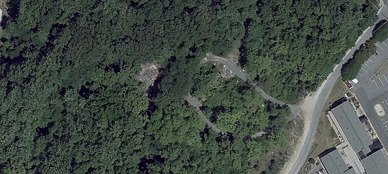 Usable Land in High-Traffic Area