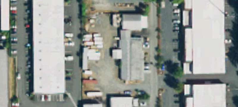 Adaptable Commercial Property Near I-5